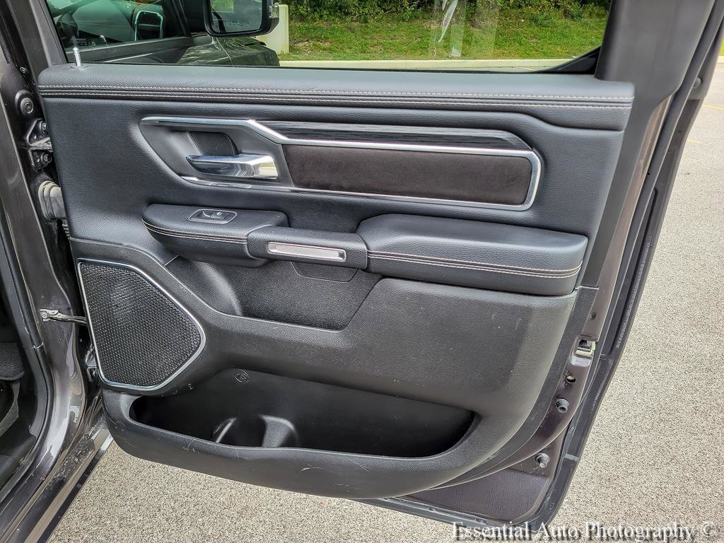 Used 2024 RAM 1500 Laramie AWD/4WD image 27