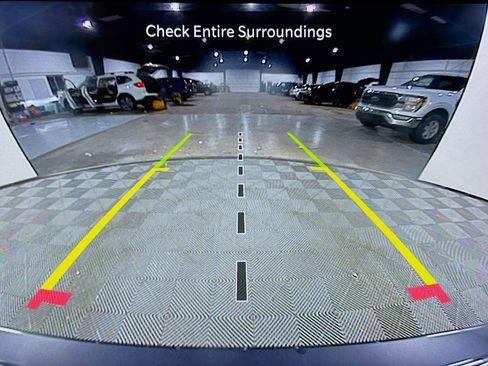 Used 2022 Jeep Grand Cherokee Limited 4xe image 18