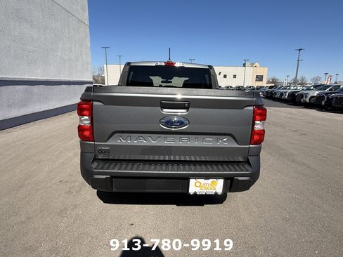 Used 2024 Ford Maverick XLT image 4