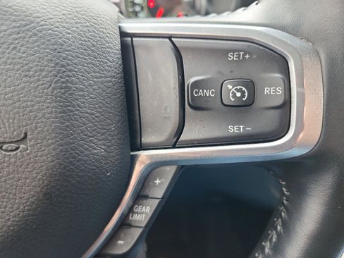 Used 2022 RAM 1500 Laramie image 25