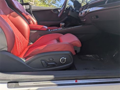 Used 2024 Audi S5 Premium Plus w/ Premium Plus Package image 3