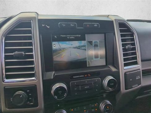 Used 2015 Ford F150 Lariat w/ Equipment Group 502A Luxury image 9