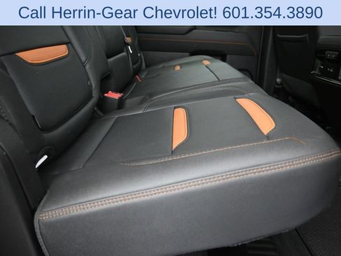 Used 2024 GMC Sierra 2500 AT4 w/ AT4 Premium Plus Package AWD/4WD image 24