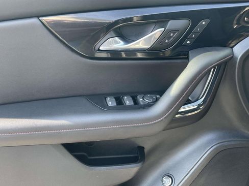 Used 2023 Chevrolet Blazer RS w/ Enhanced Convenience Package image 22