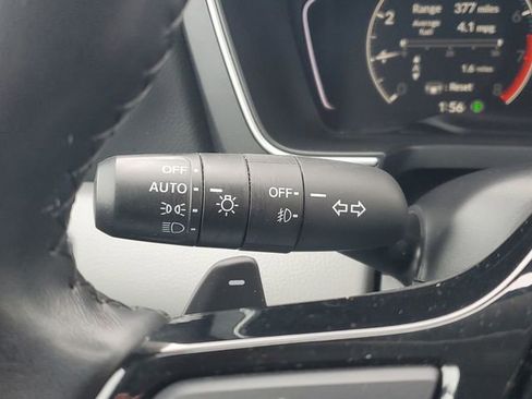 Used 2025 Honda Pilot EX-L image 34