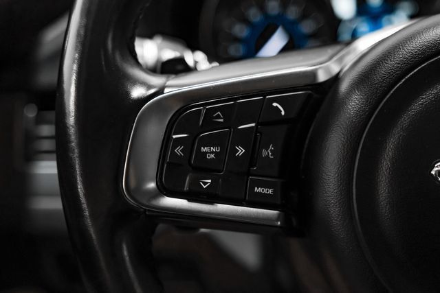 Used 2016 Jaguar XF R-Sport RWD image 20