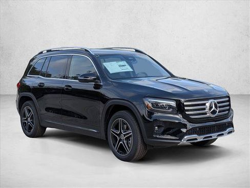 Used 2026 Mercedes-Benz GLB 250 image 7