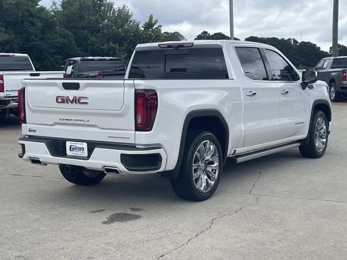 Used 2023 GMC Sierra 1500 Denali w/ Denali Reserve Package AWD/4WD image 4
