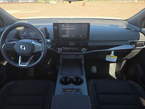 New 2026 Honda Prologue EX image 6