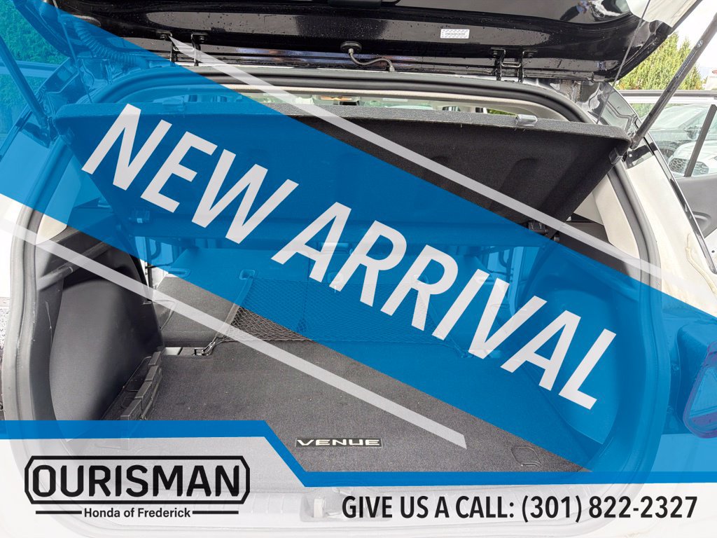 Used 2023 Hyundai Venue Limited w/ Cargo Package FWD image 10