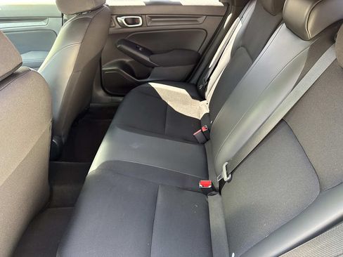 Used 2023 Honda Civic Sport image 16