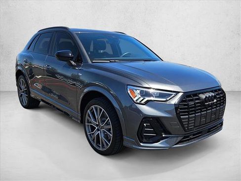 Certified 2025 Audi Q3 2.0T Premium Plus w/ Premium Plus Package AWD/4WD image 3