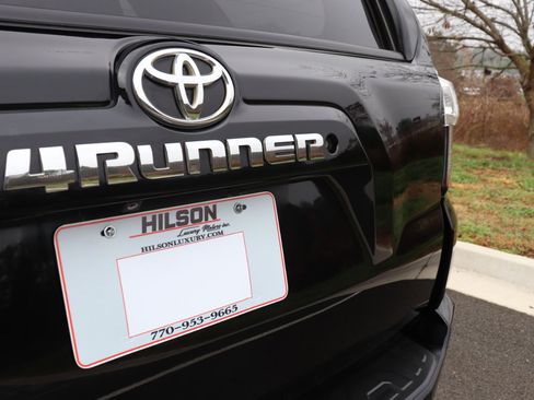 Used 2015 Toyota 4Runner SR5 Premium image 13