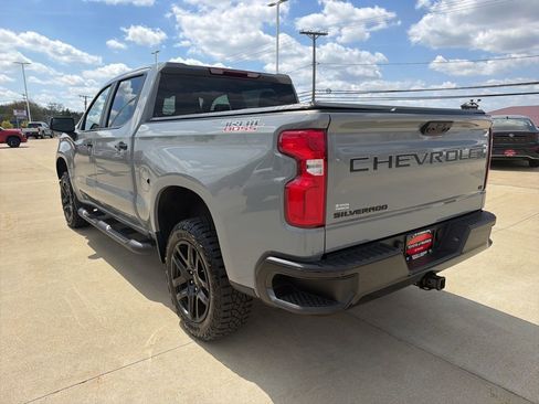 Used 2024 Chevrolet Silverado 1500 LT Trail Boss w/ Protection Package AWD/4WD image 7