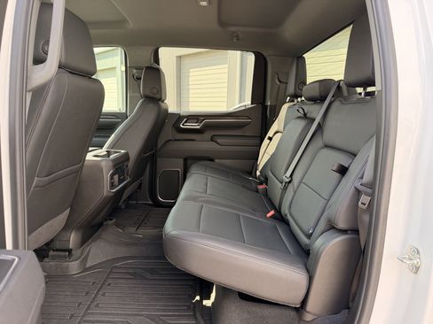 Used 2025 GMC Sierra 1500 SLT w/ SLT Premium Package AWD/4WD image 27
