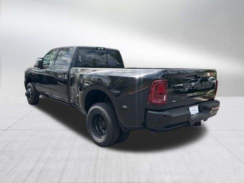 New 2026 RAM 3500 Laramie AWD/4WD image 7