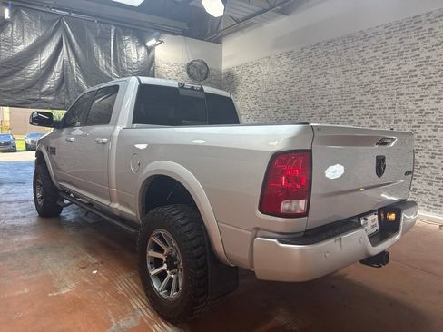Used 2018 RAM 2500 Big Horn w/ Sport Appearance Group AWD/4WD image 5