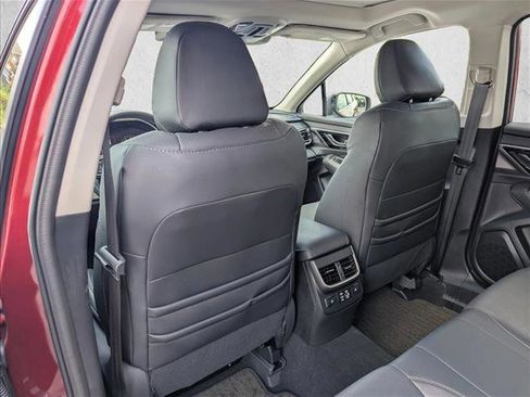 Used 2025 Subaru Outback Limited AWD/4WD image 25