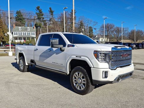 Certified 2022 GMC Sierra 3500 Denali image 10