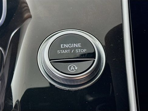 Used 2022 Mercedes-Benz S 580 4MATIC Sedan image 16