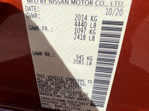Used 2021 Nissan Altima 2.0 SR FWD image 32