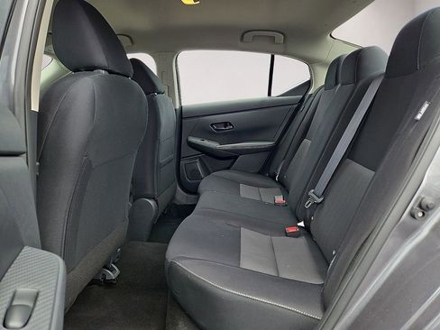Used 2025 Nissan Sentra SV FWD image 14