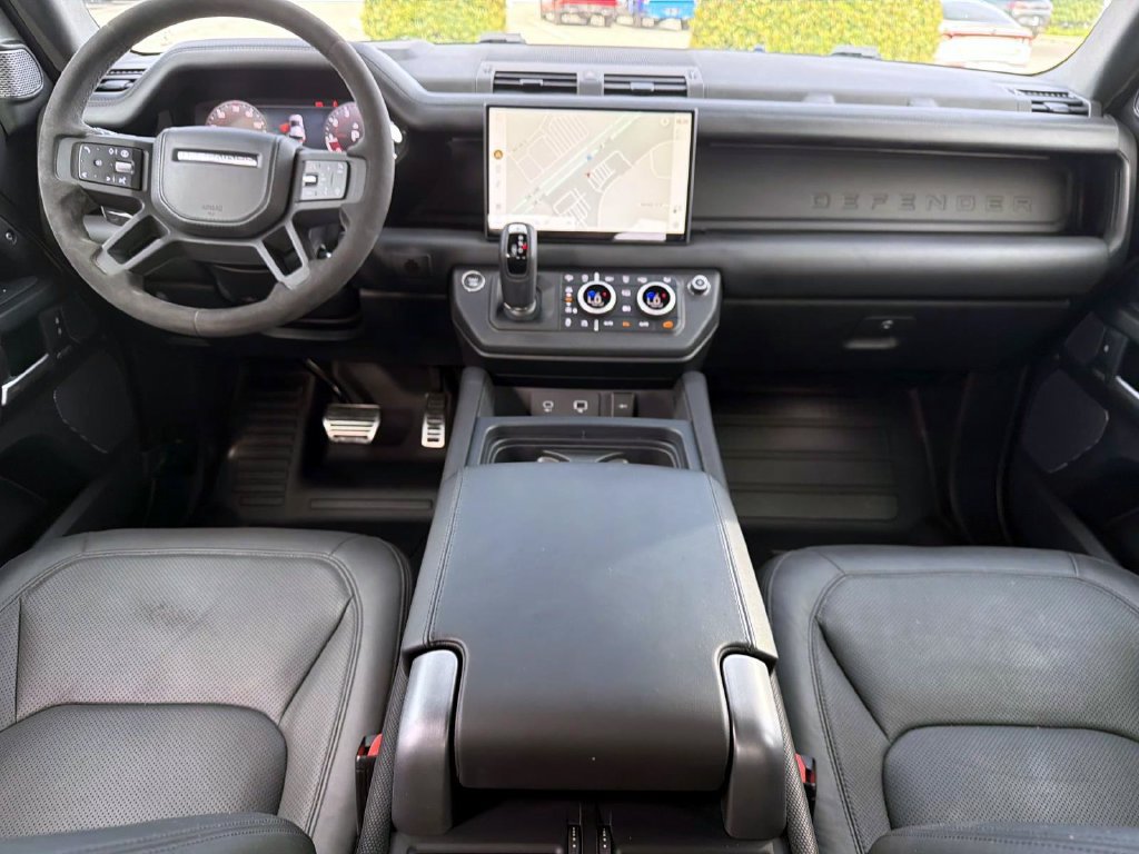 Used 2024 Land Rover Defender 110 Carpathian Edition AWD/4WD image 13