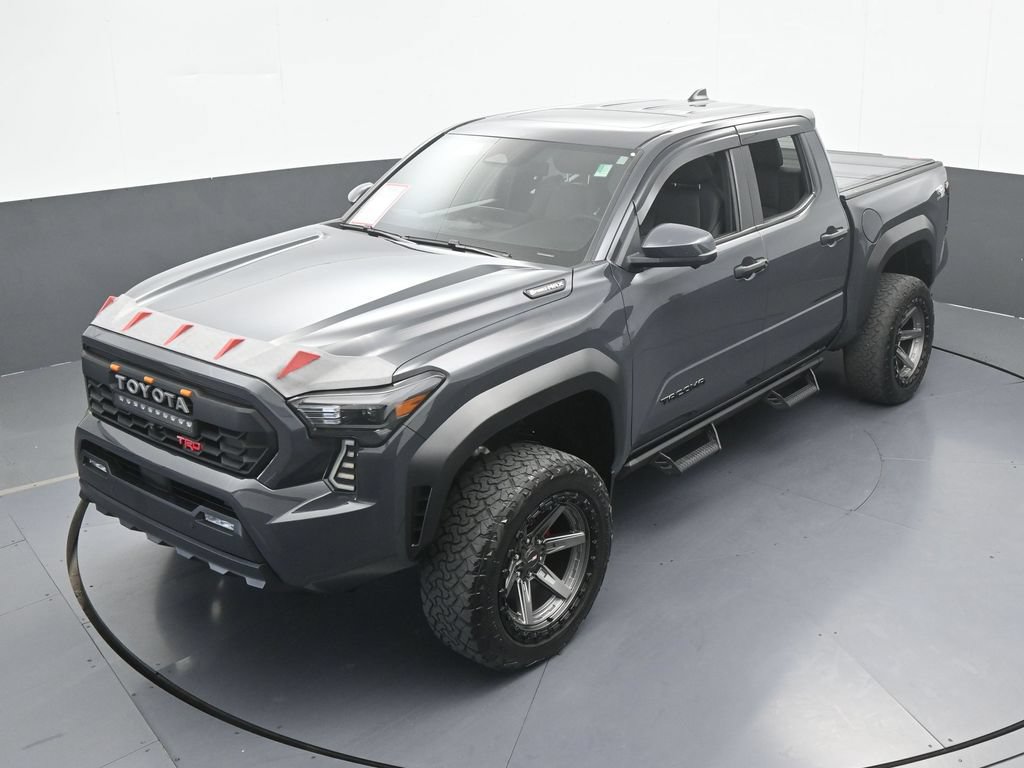 Used 2025 Toyota Tacoma TRD Off-Road w/ TRD Off Road Premium Package AWD/4WD image 55