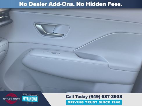 Certified 2025 Hyundai Kona Limited FWD image 32