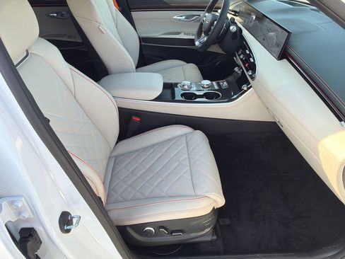 New 2026 Genesis GV70 3.5T Sport Prestige image 13