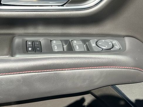 Used 2022 Chevrolet Tahoe RST AWD/4WD image 19