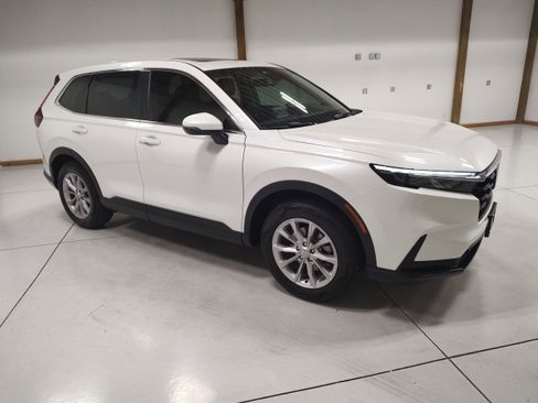 Used 2024 Honda CR-V EX-L image 2