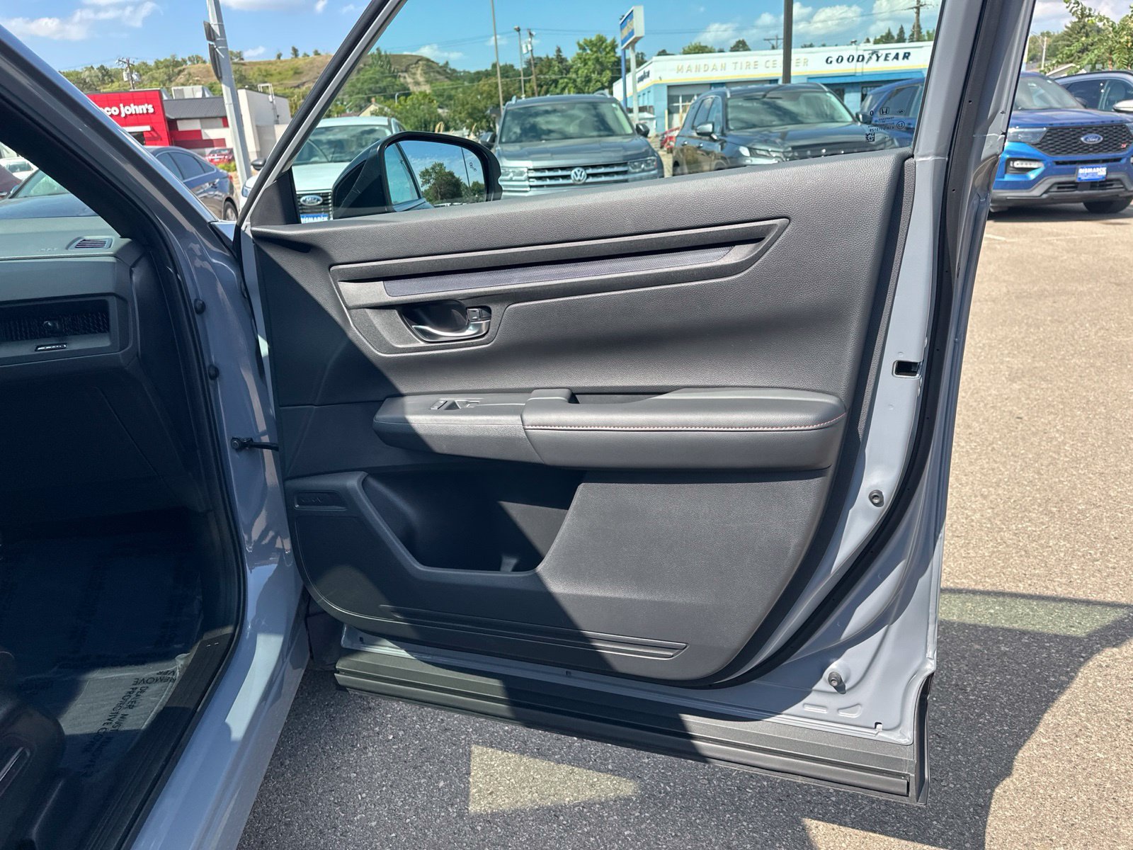 Used 2025 Honda CR-V Sport-L image 39