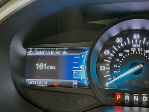 Used 2019 Ford Edge Titanium w/ Cold Weather Package AWD/4WD image 13