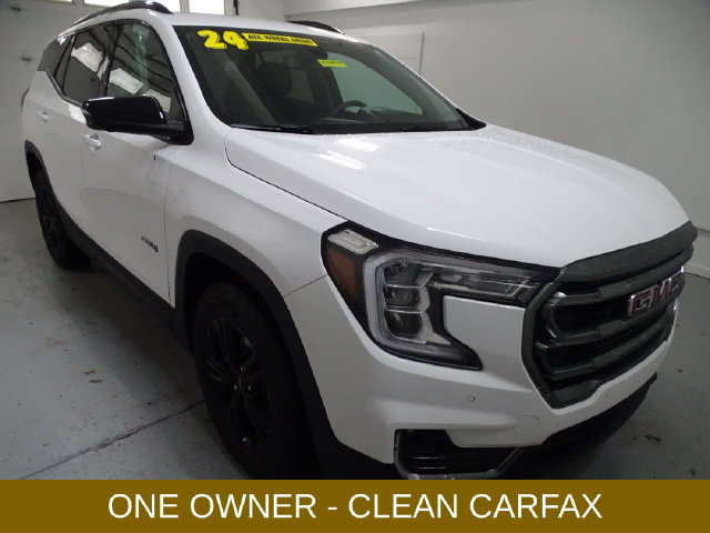 Certified 2024 GMC Terrain AT4 w/ Tech Package AWD/4WD image 1