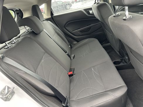 Used 2016 Ford Fiesta SE w/ Cold Weather Package FWD image 14