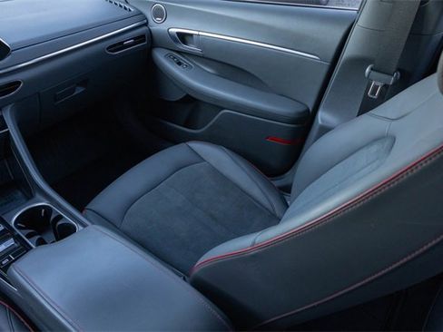 Used 2021 Hyundai Sonata SEL Plus w/ Tech Package image 27