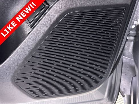 Used 2025 Chevrolet Equinox ACTIV w/ Safety and Technology Package image 25