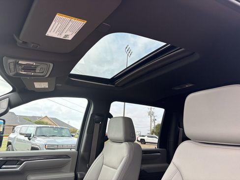 New 2026 Chevrolet Silverado 2500 LTZ w/ LTZ Premium Texas Edition image 10