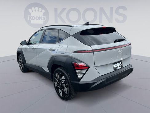Used 2025 Hyundai Kona SEL FWD image 8