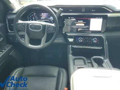 Certified 2025 GMC Sierra 2500 Denali w/ Denali Reserve Package AWD/4WD image 14