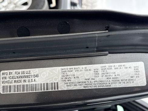 Certified 2022 Jeep Wrangler Sport S image 32