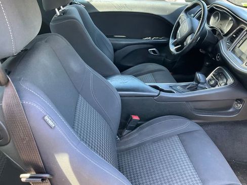 Used 2017 Dodge Challenger R/T w/ Cold Weather Group RWD image 10