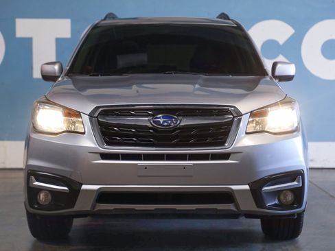 Used 2017 Subaru Forester 2.5i Limited w/ Popular Package #2 image 26