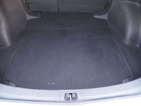 Certified 2024 Toyota Corolla LE FWD image 18