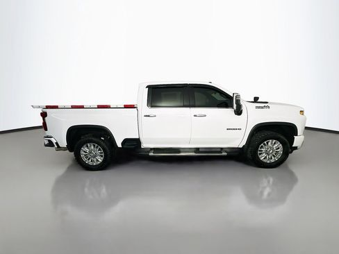Used 2020 Chevrolet Silverado 2500 High Country w/ Z71 Off-Road Package AWD/4WD image 8
