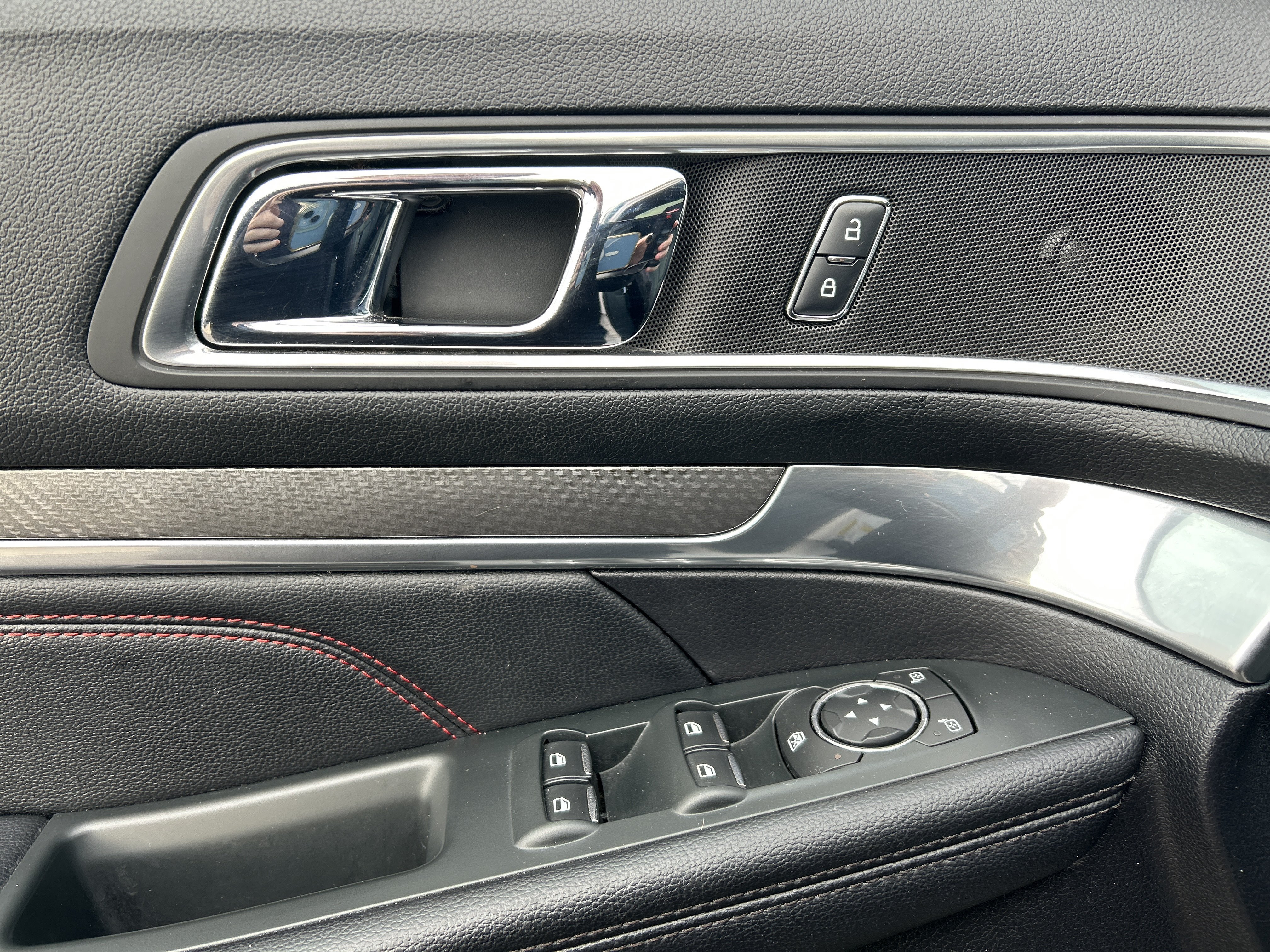 Used 2019 Ford Explorer Sport AWD/4WD image 10