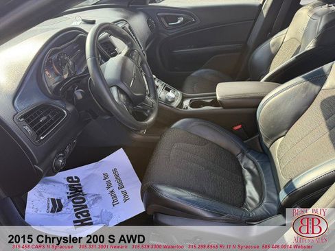 Used 2015 Chrysler 200 S w/ Navigation & Sound Group I image 10