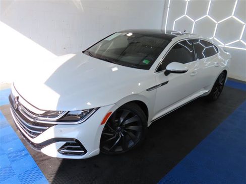 Used 2023 Volkswagen Arteon SEL w/ Arteon MDO Package image 4