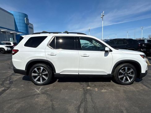 Certified 2023 Honda Pilot Elite image 12